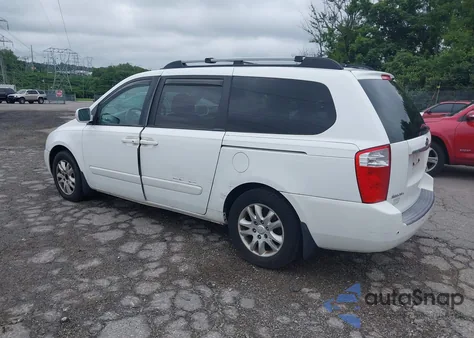 2008 Kia Sedona Ex/Lx z USA, uszkodzony, nr VIN KNDMB233286256467